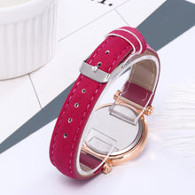 Load image into Gallery viewer, Women Classic Quartz Wrist Watch